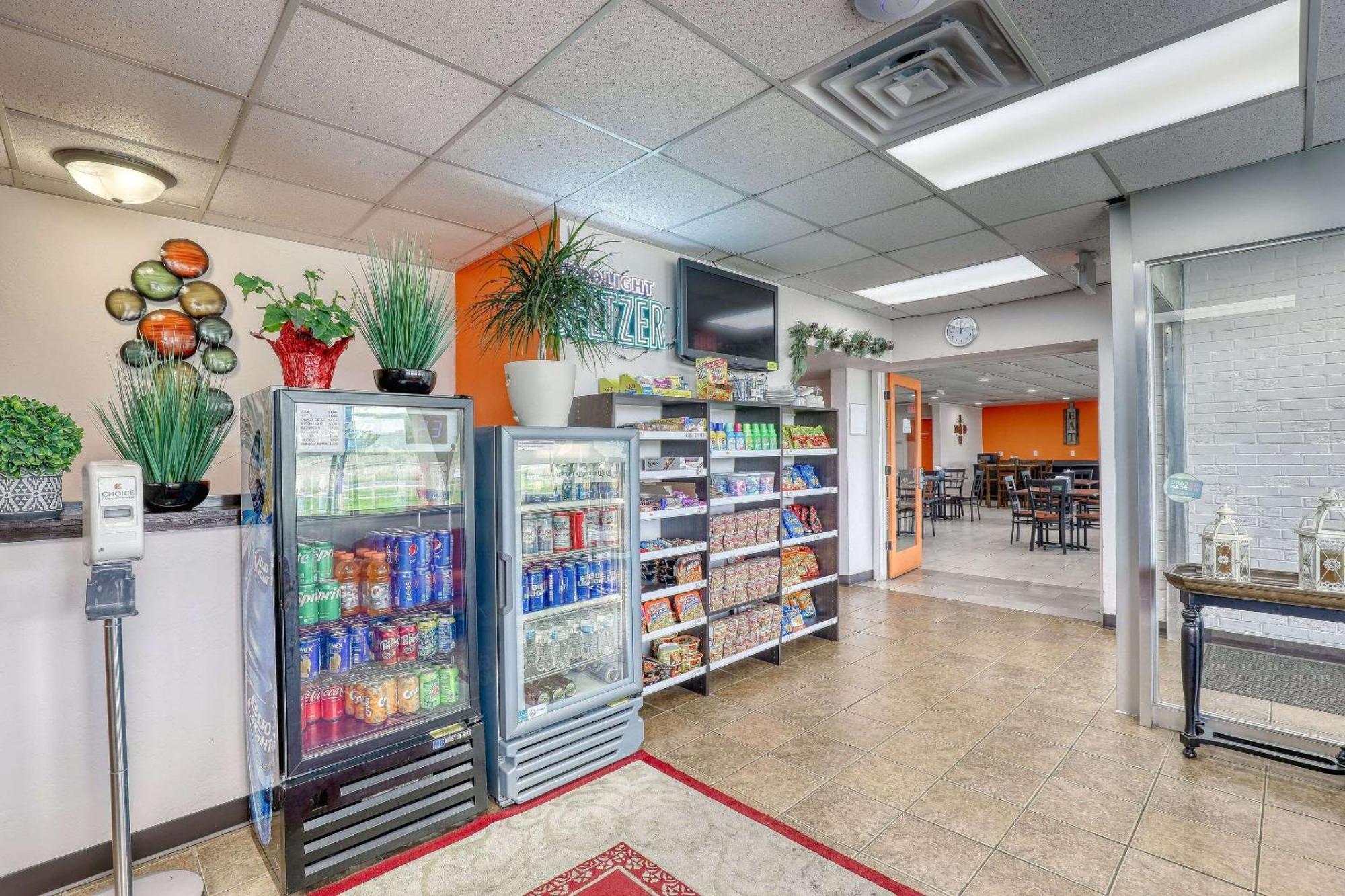 伊克诺拉奇酒店 尼纳 外观 照片